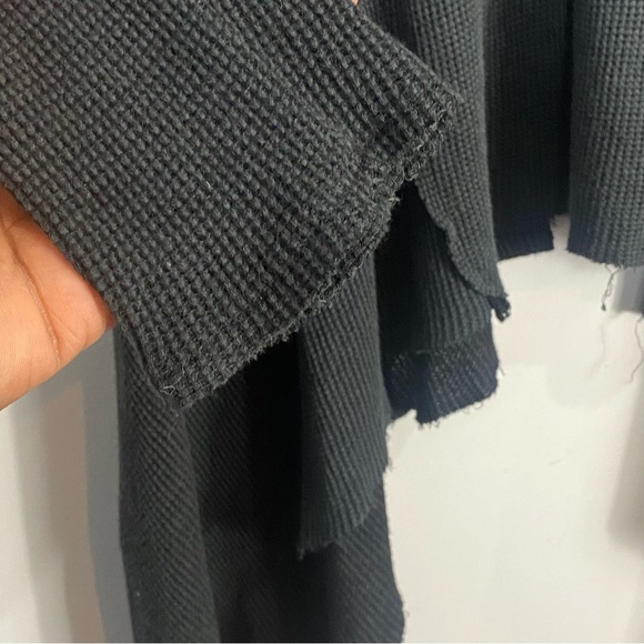 FAB'RIK Ombre Shark Bite  Hem Asymmetrical
Top Laganlook Witchy - Picture 7 of 9